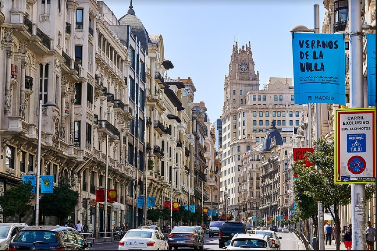 Atico Plaza Mayor - Vive La Esencia De La Ciudad Madrid Kültér fotó